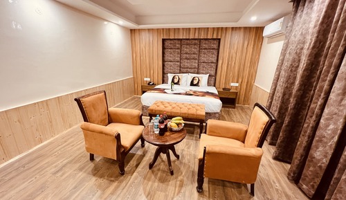 Junior Double Room