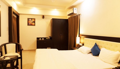 Royal Room