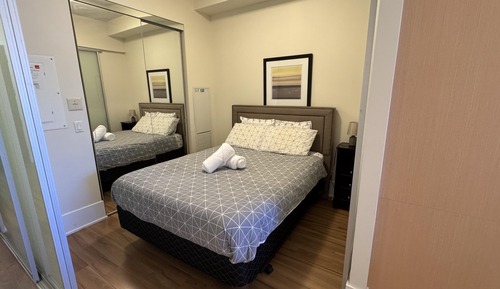 Exclusive Apartment, 1 Queen Bed with Sofa bed