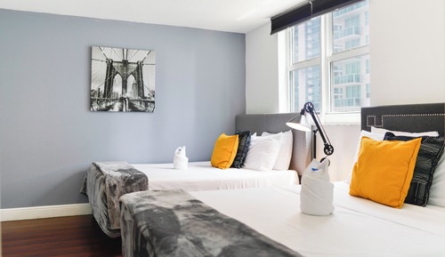 Luxury Condo, 2 Bedrooms, City View