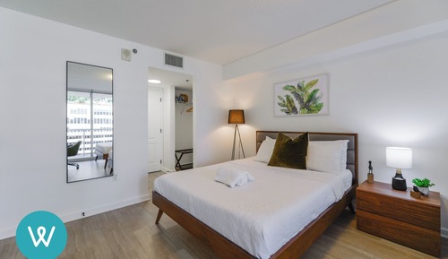 Luxury Condo, 1 Bedroom, City View