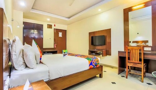 Luxury Suite