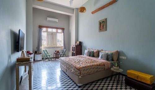 Luxury AC Family Room