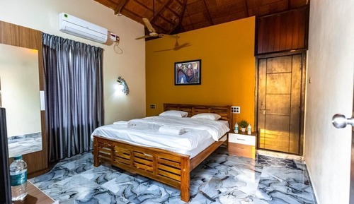 Luxury Room
