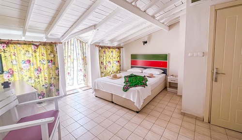 Standard Suite, Balcony, Sea View