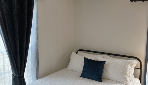 Classic Studio (Room 202)