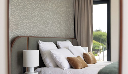 Superior Double Room with Lake View and Balcony