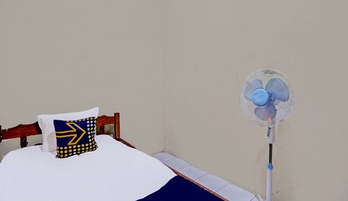 Basic Single Room
