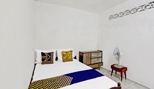 Economy Double Room