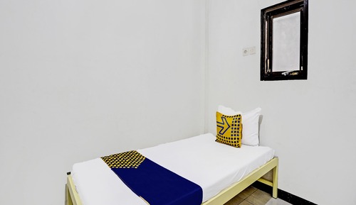 Economy Single Room