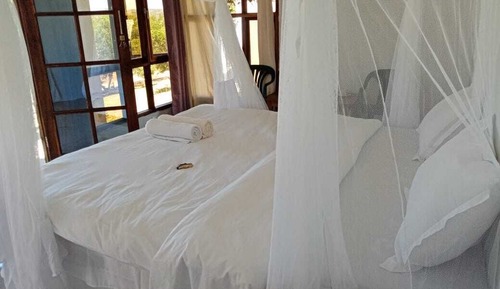 Honeymoon Double Room, 1 King Bed, Mountain View