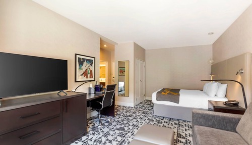Suite, Multiple Beds, Non Smoking
