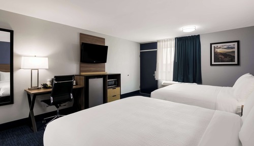 Standard Room, 2 Queen Beds, Non Smoking, Refrigerator & Microwave (Walk-in Shower)