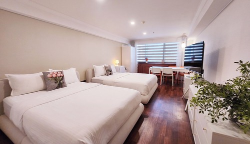 Family Twin Room