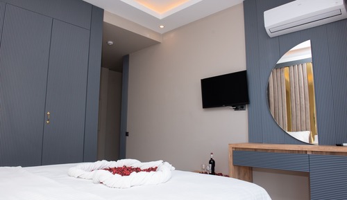 Luxury Room