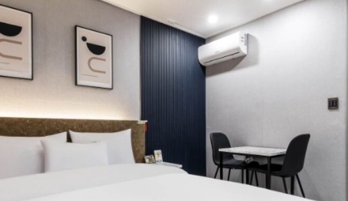 Basic Double Room