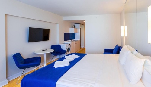 Superior Studio, Multiple Beds, Non Smoking, Partial Sea View