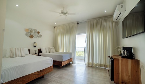 Deluxe Quadruple Room, 1 Bedroom, Non Smoking, Ocean View