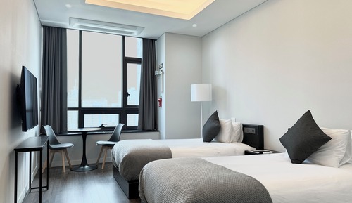 Deluxe Twin Room, Multiple Beds, Non Smoking, City View