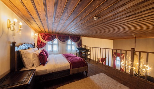 Presidential Suite