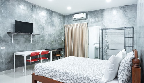 Standard Room, 1 Queen Bed