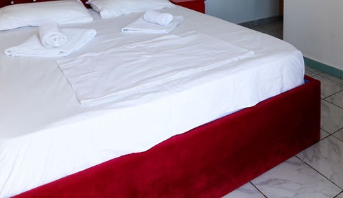 Standard Double Room R8