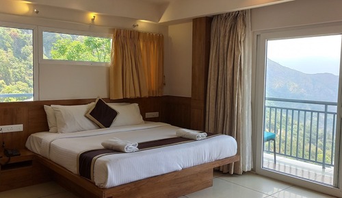Premium Room, 1 Queen Bed, Balcony