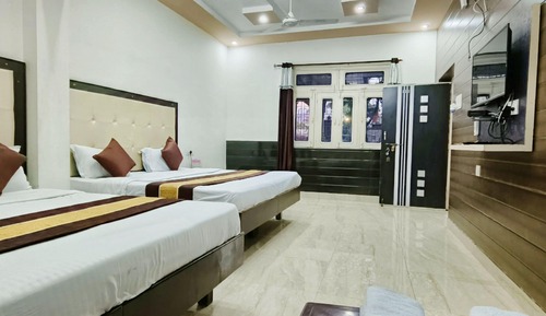 Luxury Quadruple Room