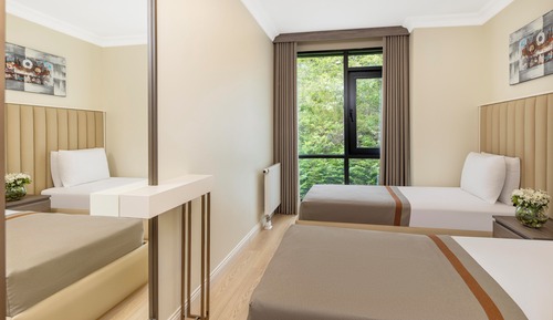 Deluxe Apartment, 3 Bedrooms, Corner