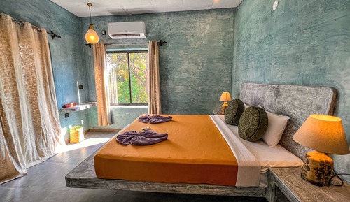 Hillside Heritage Room