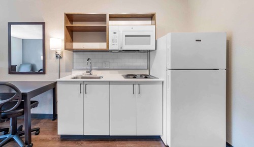 Premium Studio, 2 Queen Beds, Non Smoking, Refrigerator & Microwave