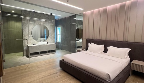 Royal Suite