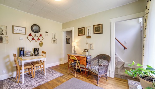 House (4 Bedrooms)