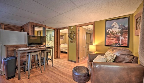 House (2 Bedrooms)
