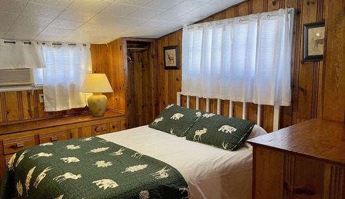 MUSTANG (No.11) AC Window Unit in Living Room and in Bedroom