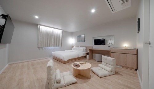 Economy Double Room