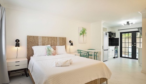 Mini suite 2