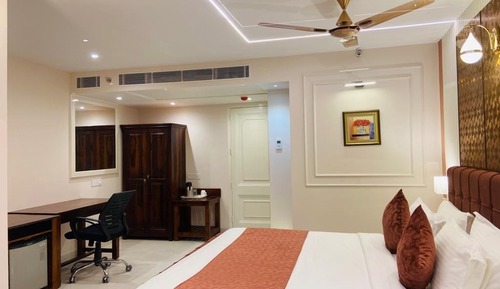 Club Room