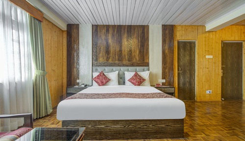 Premium Room