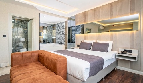 Luxury Room