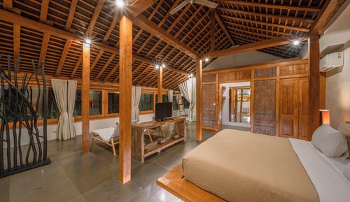 Luxury Villa