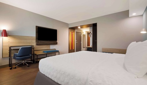 Room, 1 King Bed