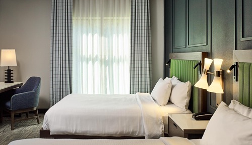Suite, 2 Queen Beds, Accessible, Bathtub