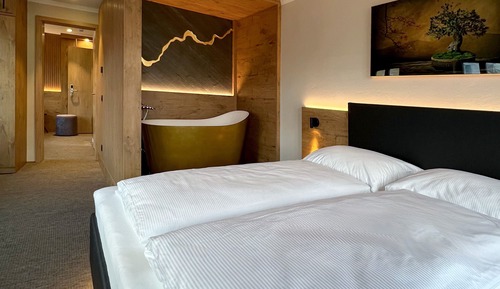 Standard Suite