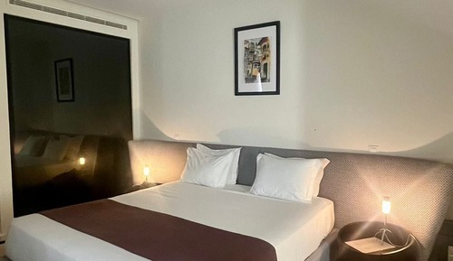 Standard Suite