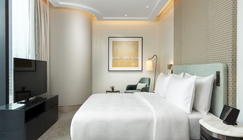 Premier Suite