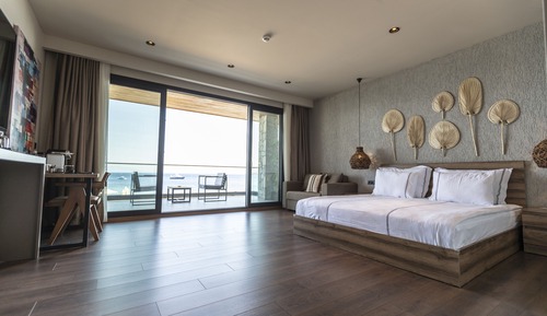 Prive Suite Sea View