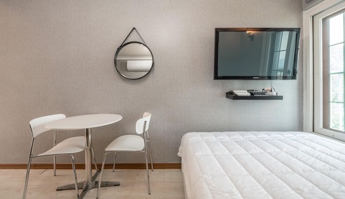 Basic Room, 1 Bedroom (Violet)