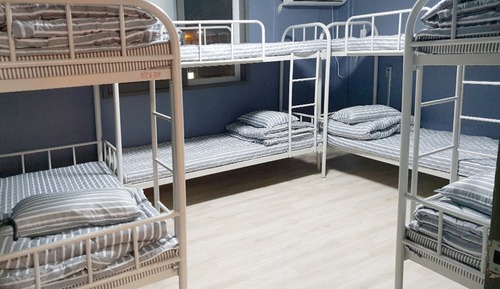 Room (Male Dormitory 6/8)