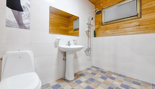 Basic Room, 2 Bedrooms (tourmaline)